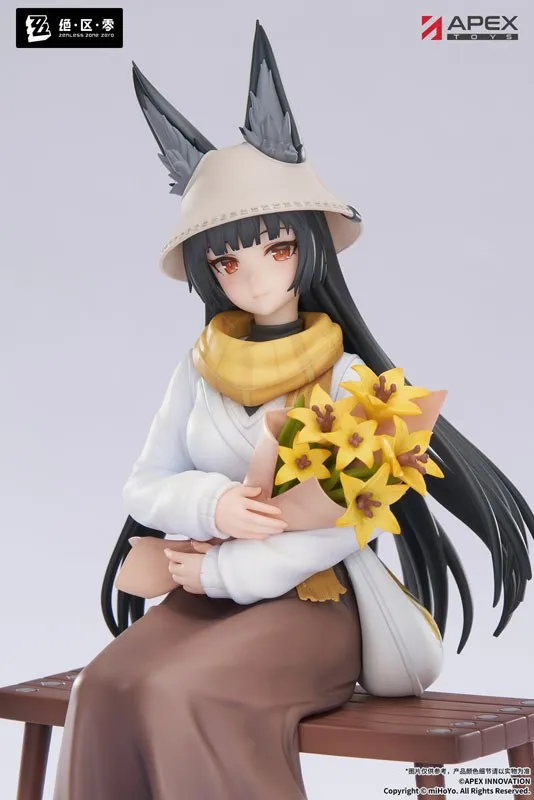 APEX-TOYS LIMEPIE 1/8 Hoshimi Miyabi seated on a bench in a beige hat, white sweater and long brown skirt, holding a bouquet of yellow flowers, official product photo