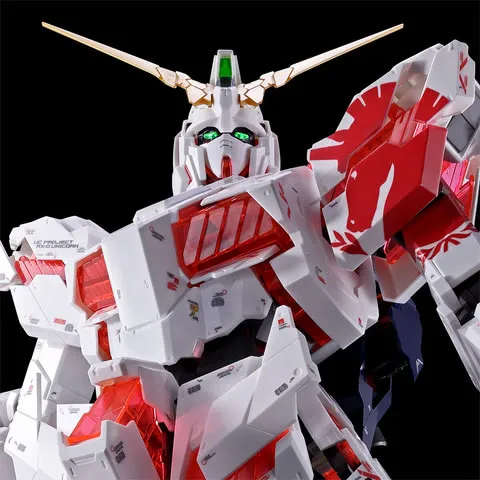 Mega Size Model 1/48 RX-0 Unicorn Gundam Ver. TWC FINAL in Destroy Mode with red clear psycho-frame parts, official product photo