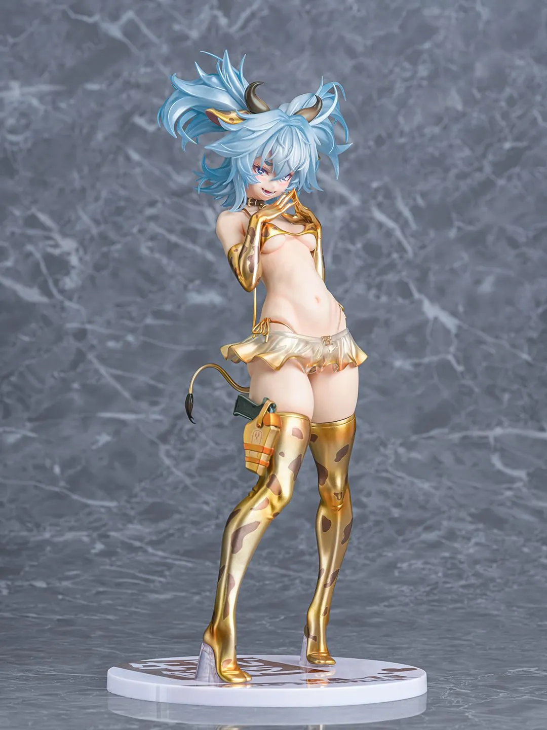 Phat Company 1/6 scale PA-15 Gold Cow Bikini Ver. figure from Girls' Frontline, official product photo
